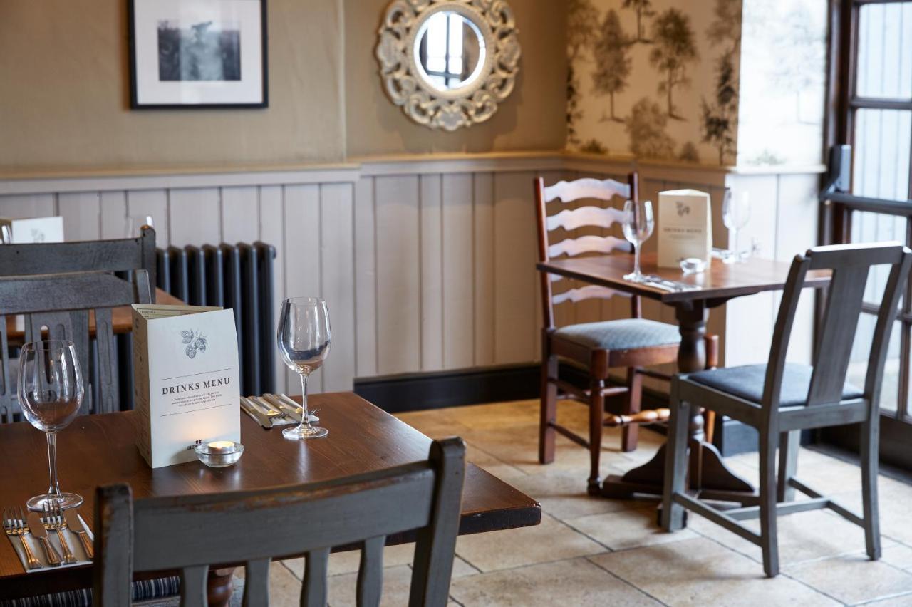 Hotel Crossroads By Chef & Brewer Collection Weedon Bec Exterior foto