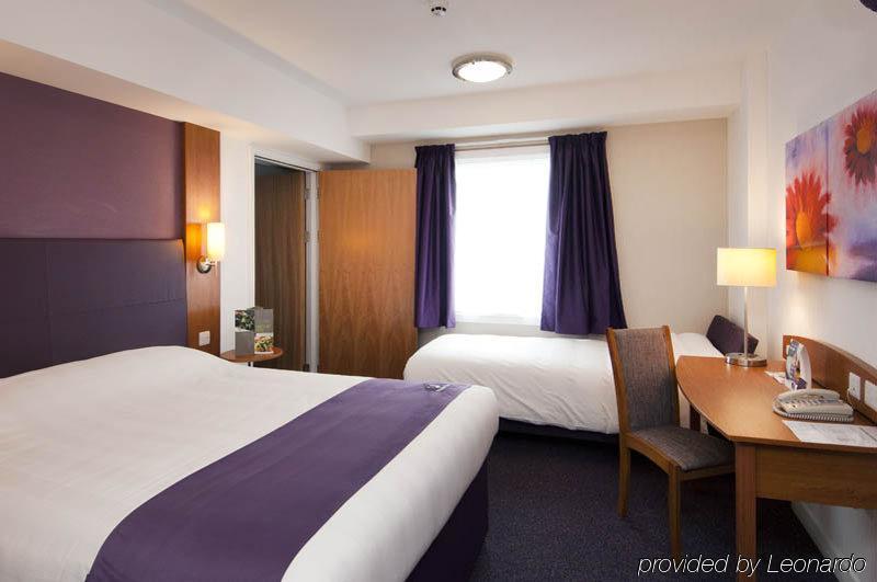 Hotel Crossroads By Chef & Brewer Collection Weedon Bec Exterior foto