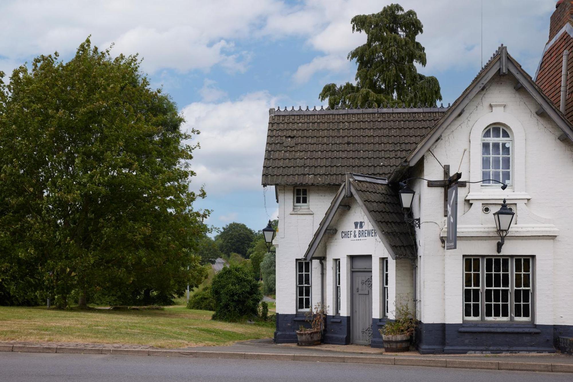 Hotel Crossroads By Chef & Brewer Collection Weedon Bec Exterior foto