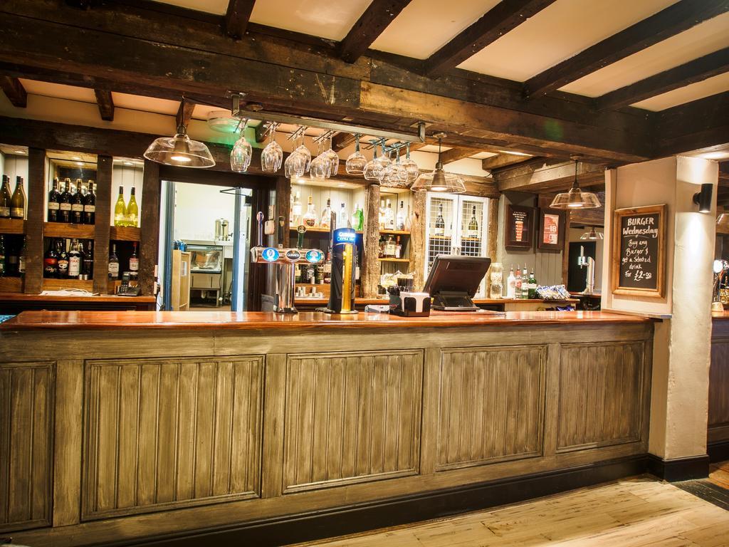 Hotel Crossroads By Chef & Brewer Collection Weedon Bec Exterior foto